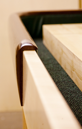 Venture Chicago 18' Shuffleboard Table
